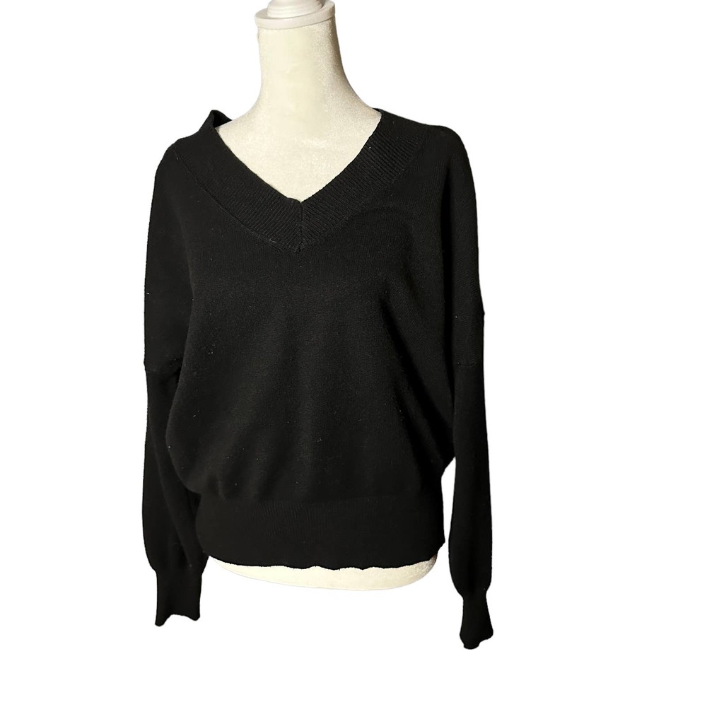 Philosophy Viscose Blend Black V Neck Sweater Size Medium